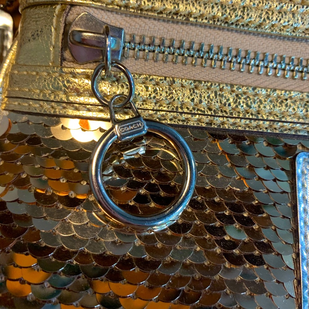 Coach Poppy Gold Sequin Wristlet / small shoulder bag, leopard lining - Picture 10 of 10